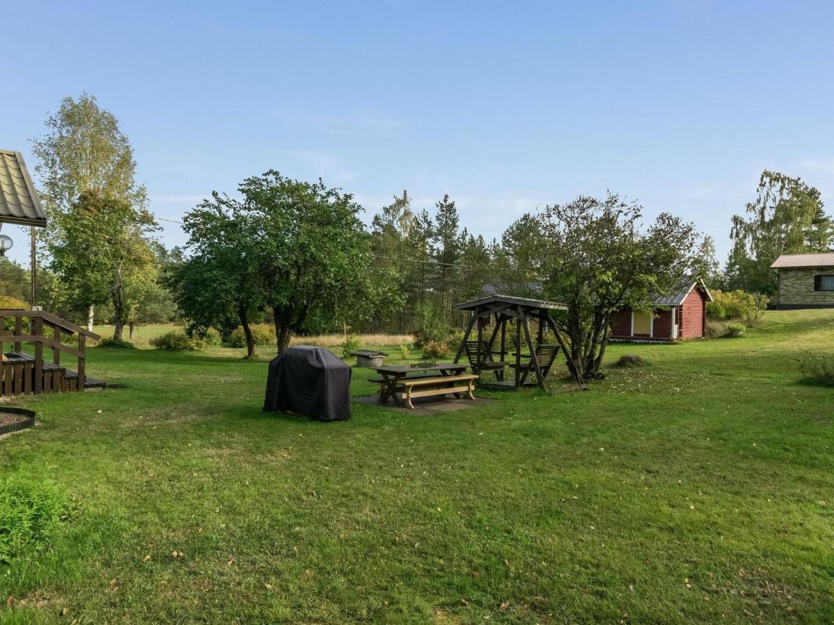 Holiday Home Maekelaen Vierastalo By Interhome Каннускоски Экстерьер фото